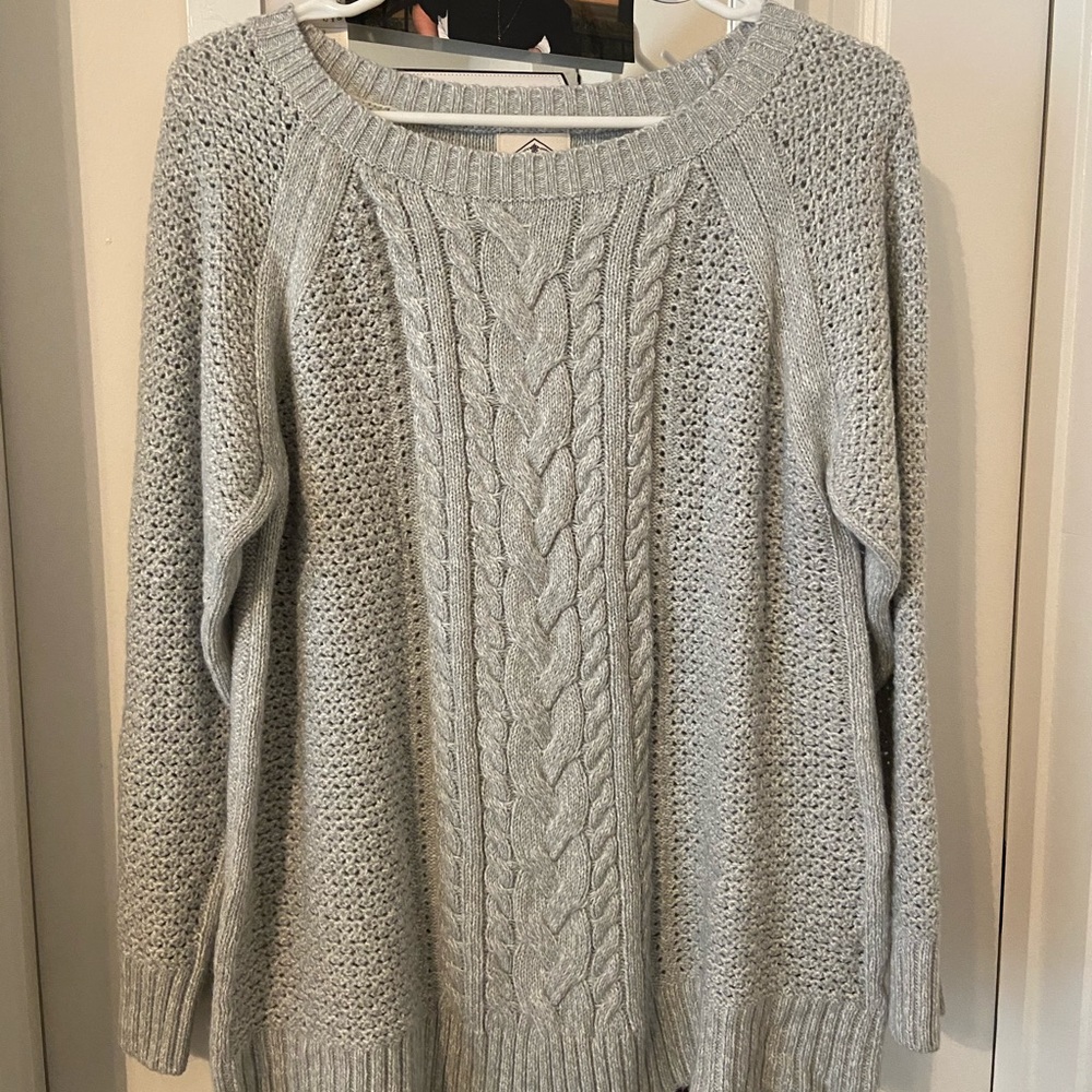 St. john’s bay light grey sweater